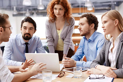 拖欠借款是否构成合同违约？